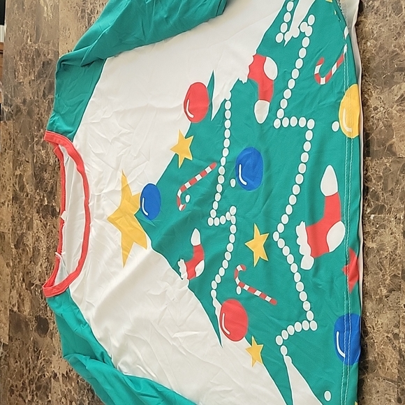 Comfy Christmas Pajama Set - Picture 3 of 10